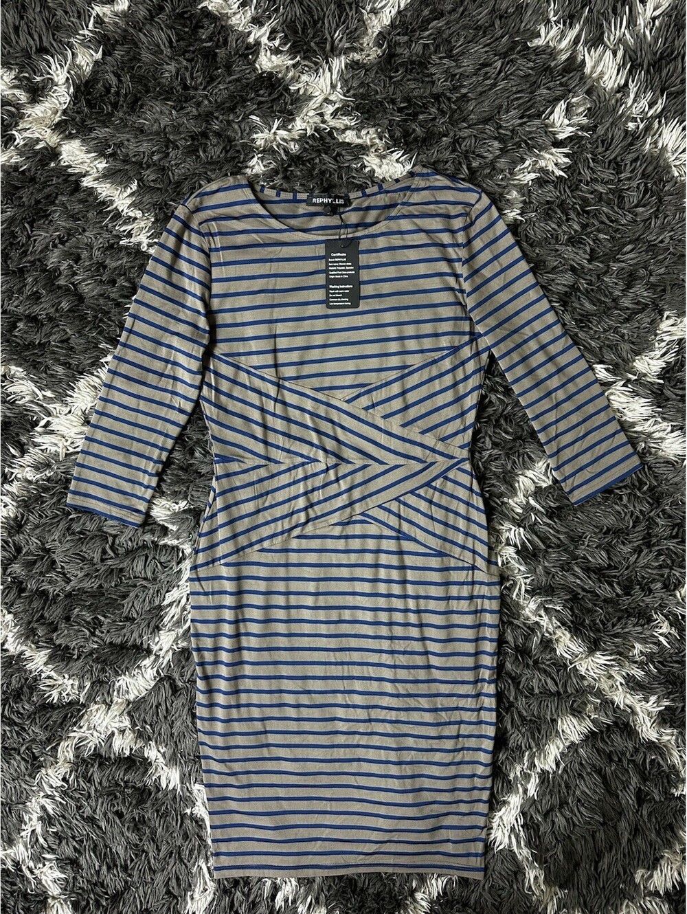 NWT Rephyllis Striped Dress Womens L Blue Gray Criss Cross 3/4 Sleeve Midi
